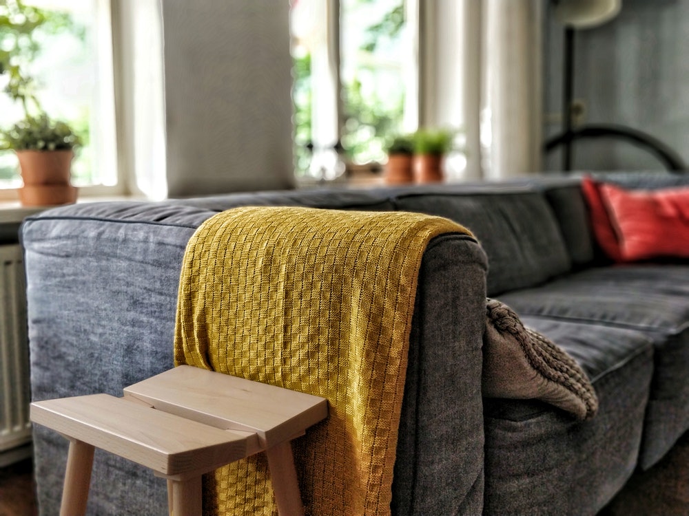 Sofa stains removal services