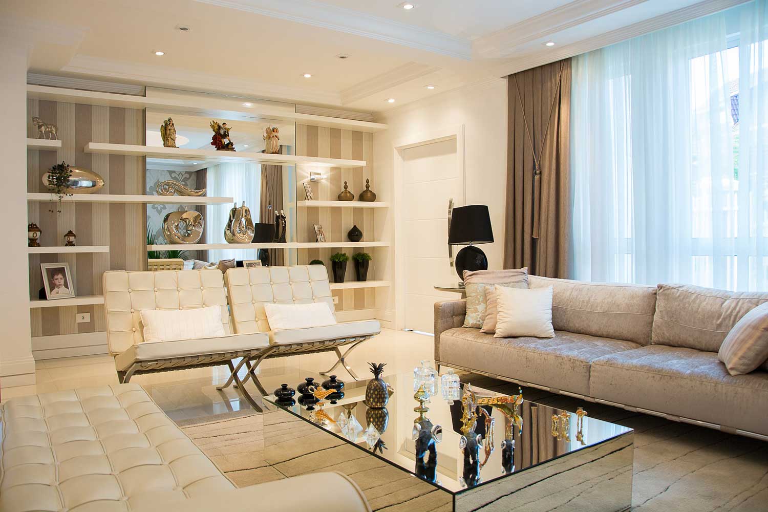 Top 4 Benefits Of Professional Upholstery Cleaning Services